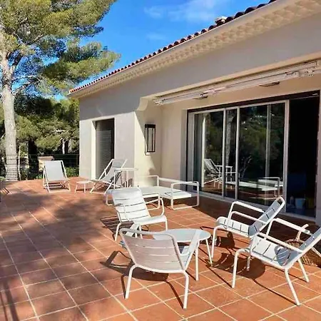 La Farigoule, Cap Benat - Domaine Du Ris